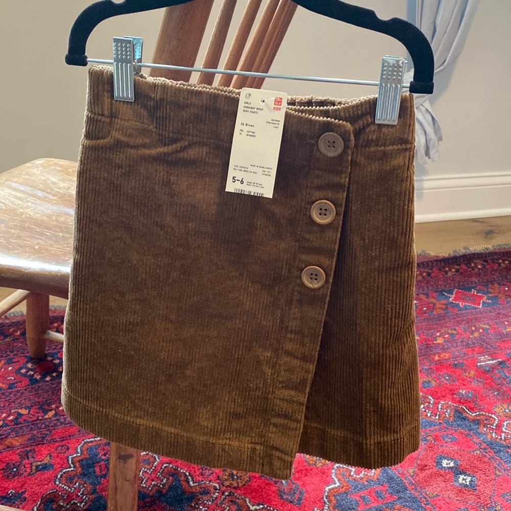 Uniqlo Girls' Brown Corduroy Skort, Size 5-6 NWT